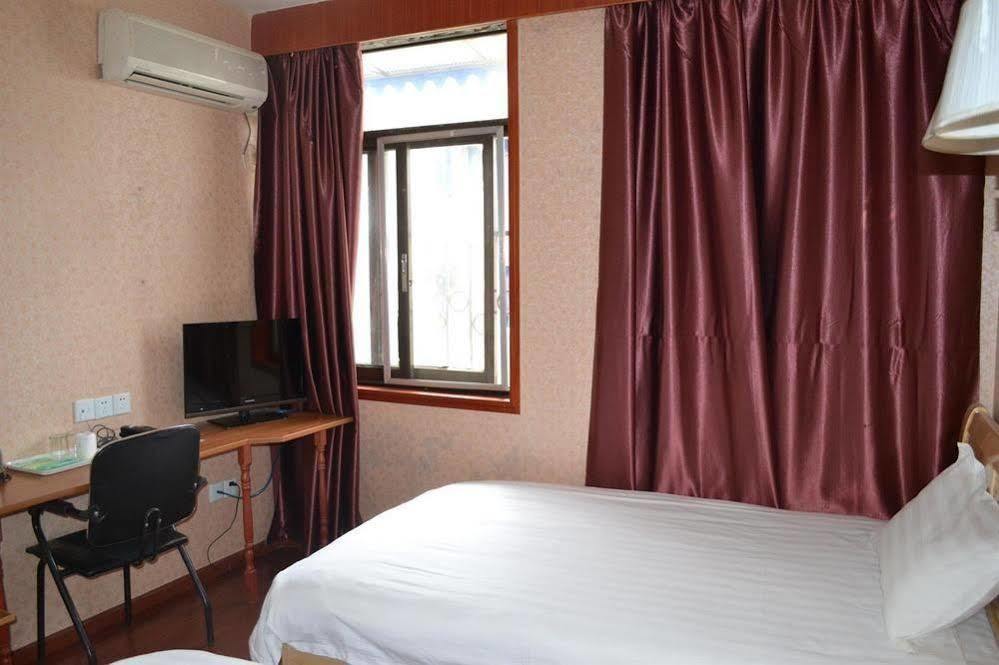 Zhengfu Caotang Decent Inn Chengdu Exterior photo